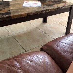 Meet your Posher, Karla